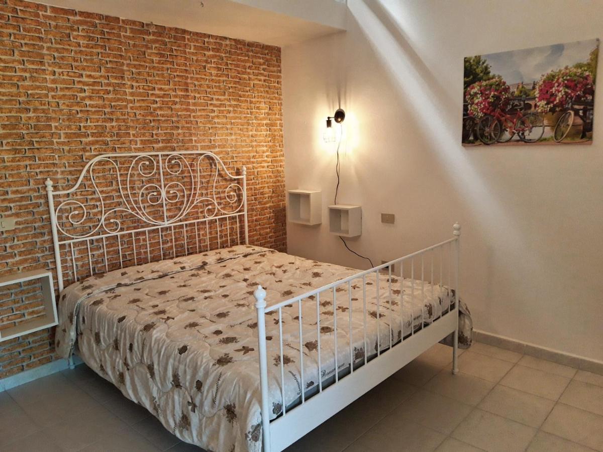 Agriturismo Il Cipresso Vada Eksteriør billede